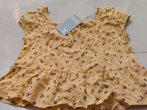 Beautiful Mustard Top 🫶✨