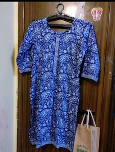 💙🤍Blue Paisley Print 3 Piece Suit Pure Cotto💙🤍