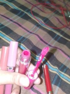 Lipsticks - Set of 4 combo