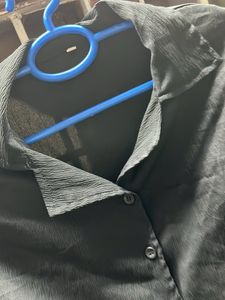 Selling A Black Shirt For Women