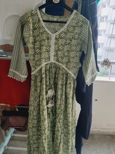 Women&#39;s Aliya Cut Kurti Set