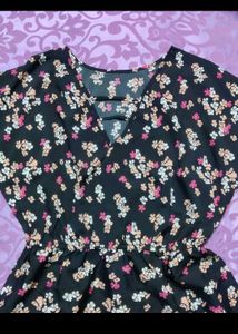 Beautiful Floral Print Tunic Top