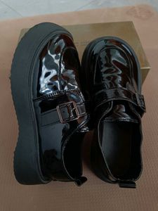 Japanese Style Oxford Shoes