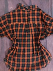 2000s Plaid Frayed Hem Shirt