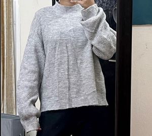 turtle neck grey sweater