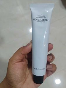 Hydraveil Hydrating Gel Moisturizer