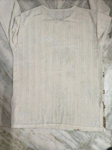 Off-white Trendy Top For Women