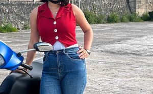 Red Sleeveless Waist Top