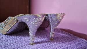 ON Sale Embroidery Heels