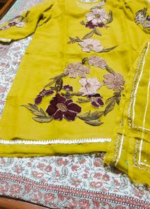 zardozi patch work Elegant pure georgette suit