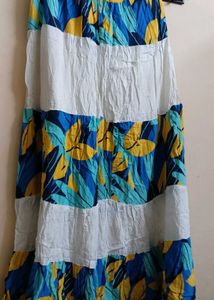 Floral Print Tiered Maxi Skirt