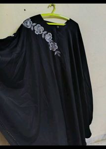 premium saudi abaya with beutiful embroidery