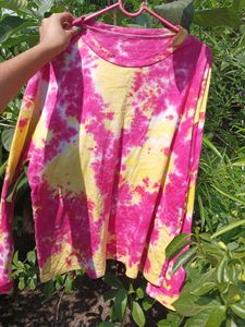 Tie-dye Long Sleeve Tee