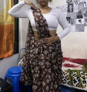 Aesthetic Saree🦅