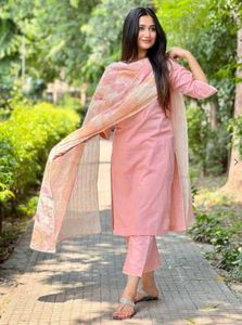 Elegant Pink Kurta Set with Dupatta💗