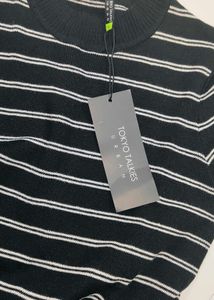 Women Black &amp; White Pullover