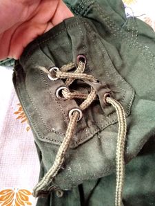 Green Cargo Pants 💚