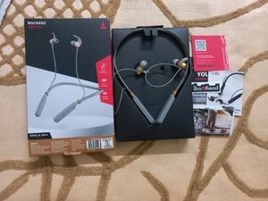 Boat Rockerz 235pro Headphone