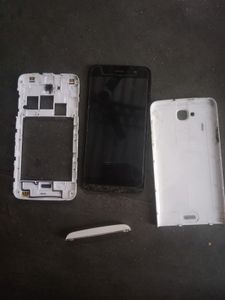 Folder &amp; Body Micromax A108 3g Old Model