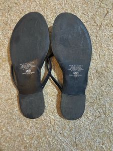 H&amp;M sandals Urgent Sale!! Fixed Rate