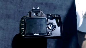 Nikkon Digital Camera D40x (Only Photography)