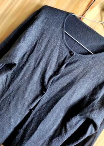 Simple Black Comfortable Shrug For Girls 🎀