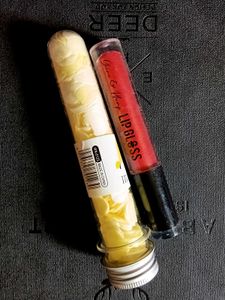 Swiss beauty Lip Gloss + Free Paper Soap