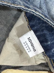 Baggy jeans