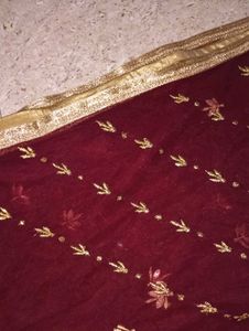 Bridal Maroon &amp; Gold Embroidered Dupatta