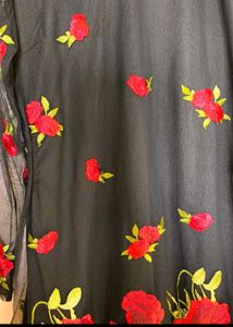 Black 🌹🖤 Roses Dress 👗
