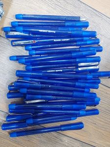Reynolds Brite Blue Pens