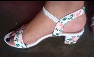 Floral Print Heeled Sandals Size - 8