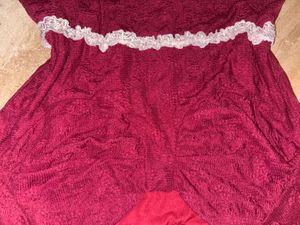 Maroon White Lace Waist Top.SIZE-30-34