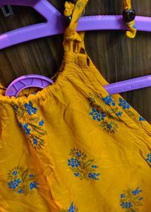 Halter Neck Kurti In Shoulder Lace System