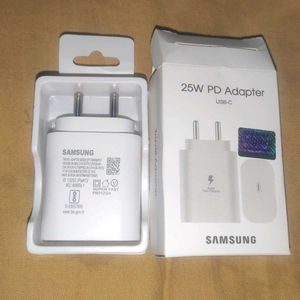 Samsung 25W PD Adapter with orignal cable