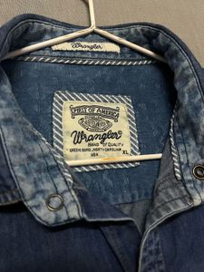 PRODUCT - Vintage Wrangler Denim Shirt❗️