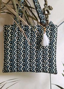 Unique Pattern Tote Bag