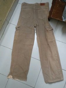 Wide Leg Cargo Pants