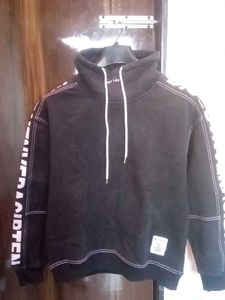Stylish Black Gamers Sweatshirt