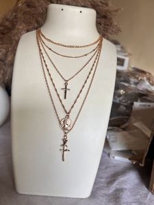 Cross&amp;Rose 5 Layered Neckchain