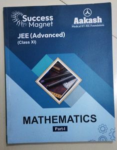 Aakash JEE (Advanced) Success Magnet Class XI Book