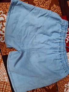 Graphic Print Denim Shorts