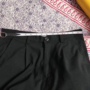 Black High-waist Pleated Trousers For Women | 32