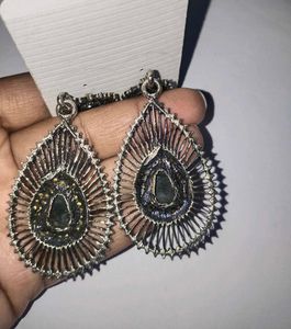 Sonice Creation Drop Earrings