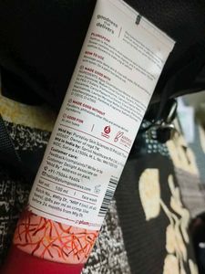Plum Saffron Face Wash