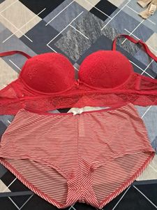 combo Of Four  Tommy  Hilfiger  panty n bra