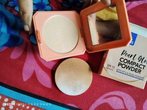 Blue Heaven Foundation &amp; Compact Powder