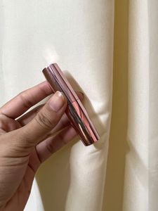 New Lakme 9 To 5 Primer + Matte Lipstick-Red Coat
