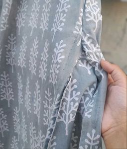 Gray Cotton Floral Print Kurti🥰