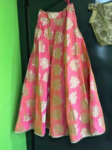 Elegant Pink &amp; Gold Lehenga Set